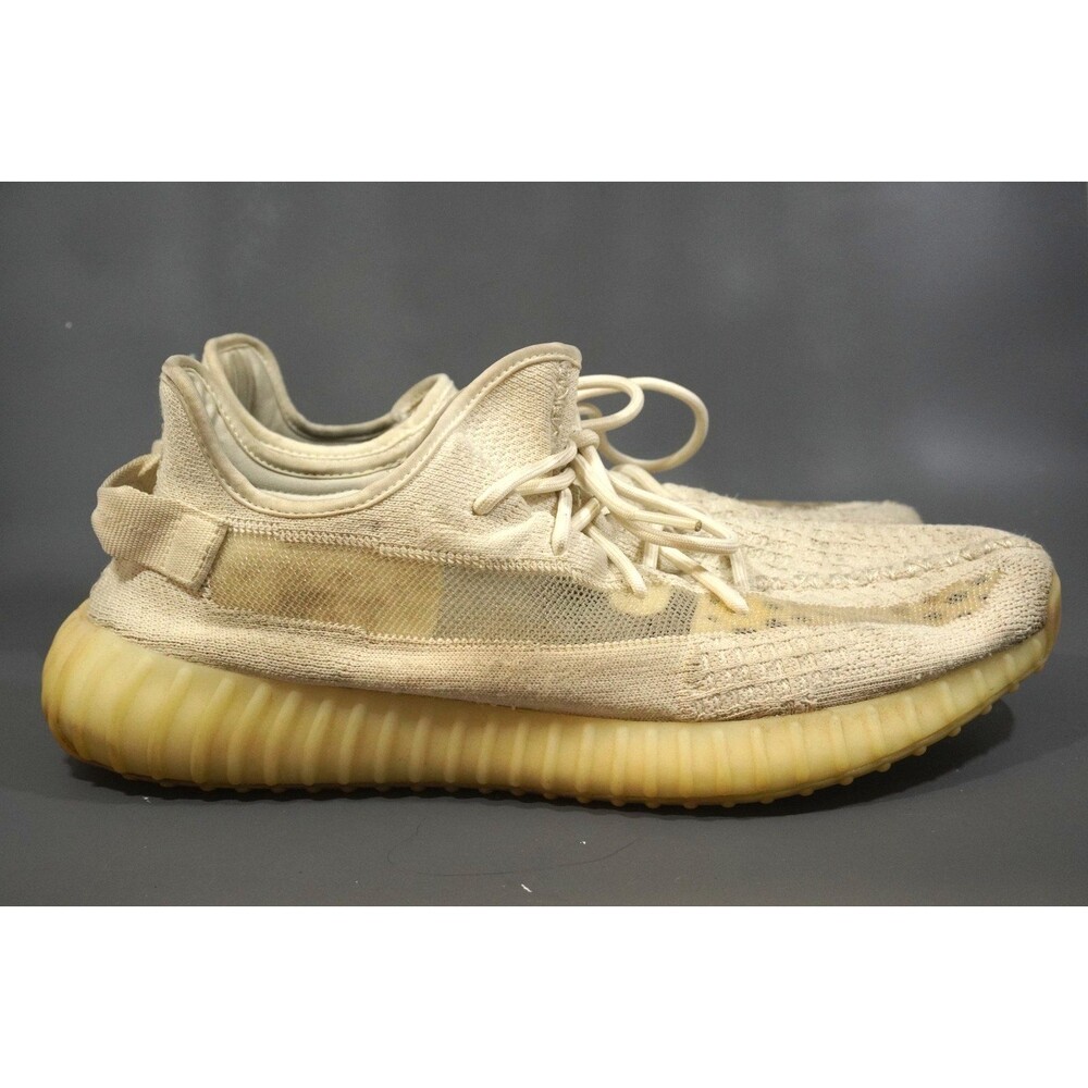 Adidas Yeezy 350 V2 Bone HQ6316 Size 14.5 Cream White Primeknit Lace Up Low